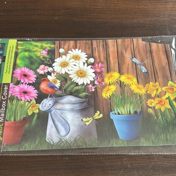 NWT Briarwood Lane Magnetic Mailbox Cover - Picture 4 of 4